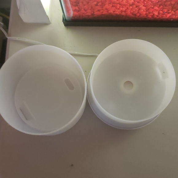 Oil diffuser - Picture 2 of 2